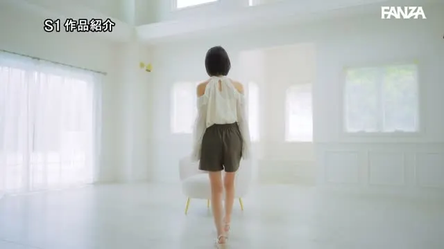 新人NO.1 STYLE 4か国のカワイイから、生まれた顔面。世界が恋するクォーター美女 桐谷エマ DEBUT 動画キャプチャ 4